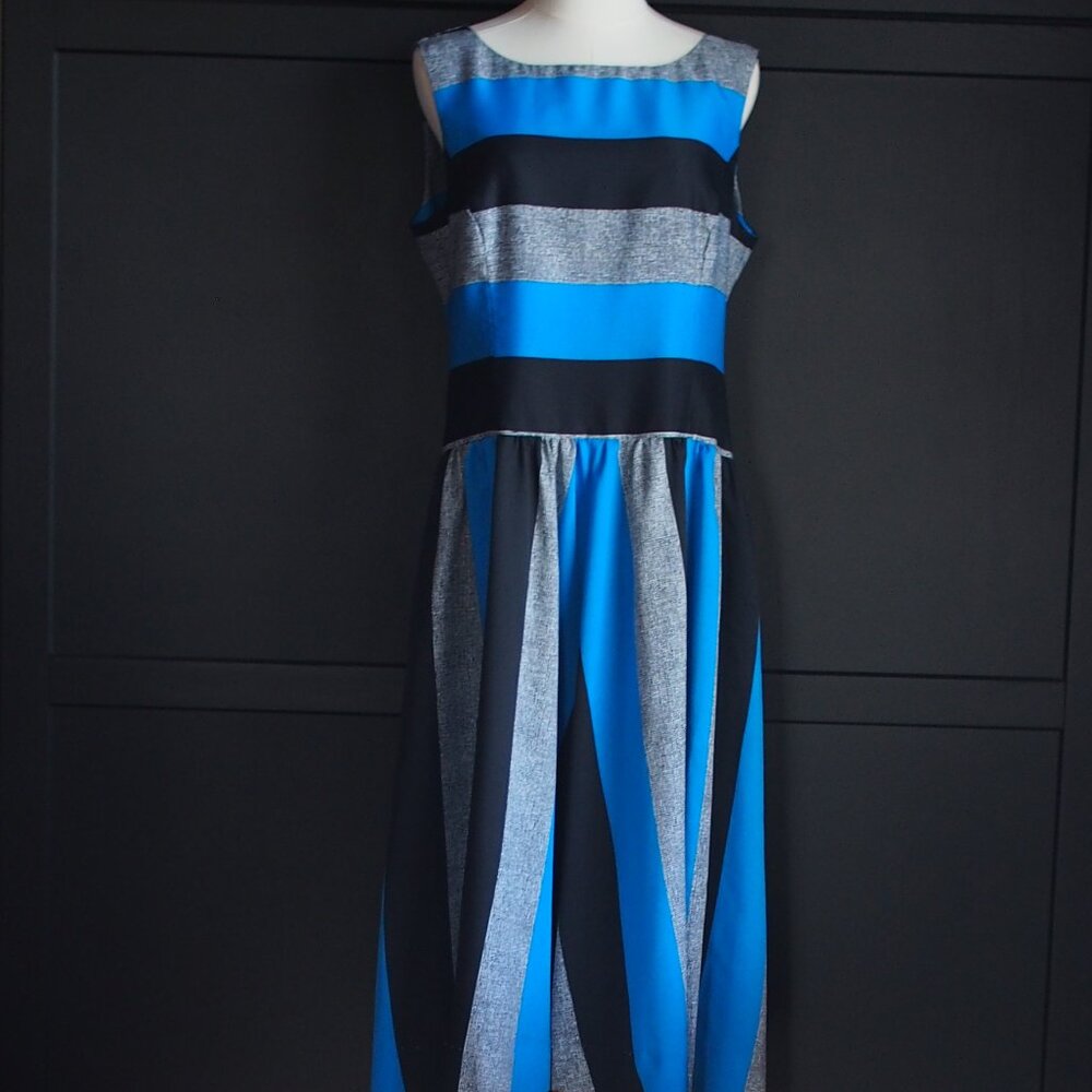 Handmade | Sleeveless Colourblock Dress w Bows